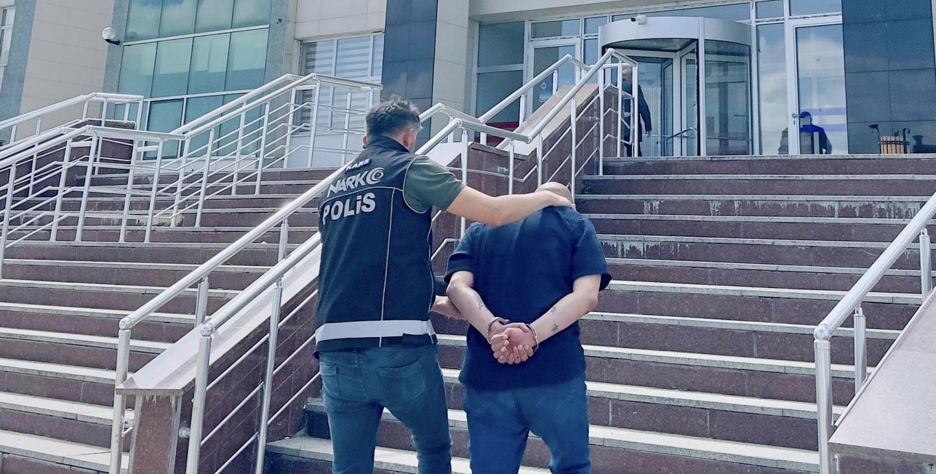 Kars’ta ‘torbacı’ operasyonu