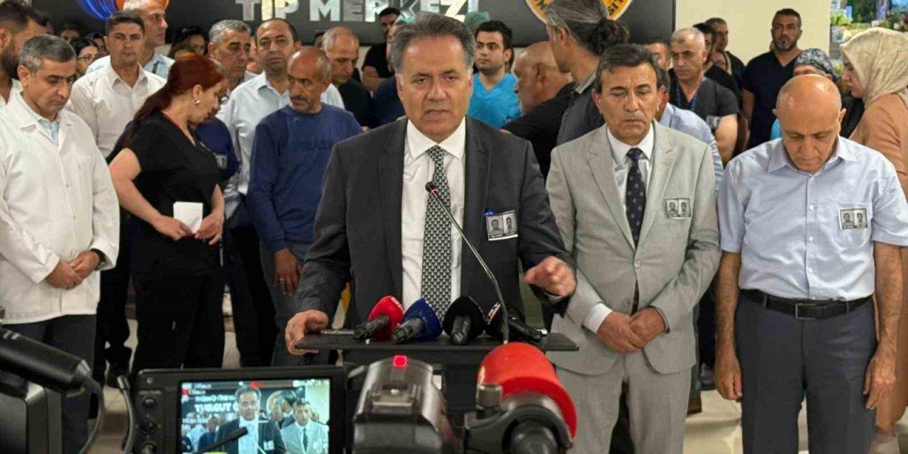 Kazada hayatını kaybeden sağlık görevlilerine hüzünlü veda