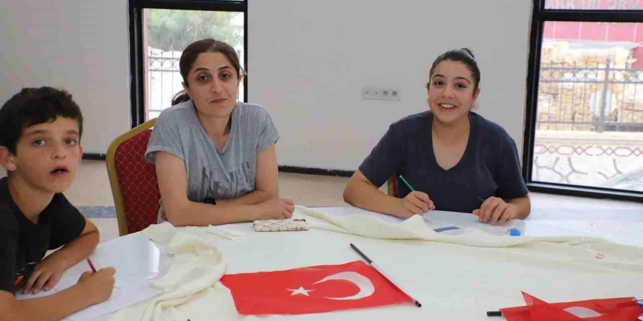 Hakkari’de 15 Temmuz temalı "Resim ve Mektup" yarışması