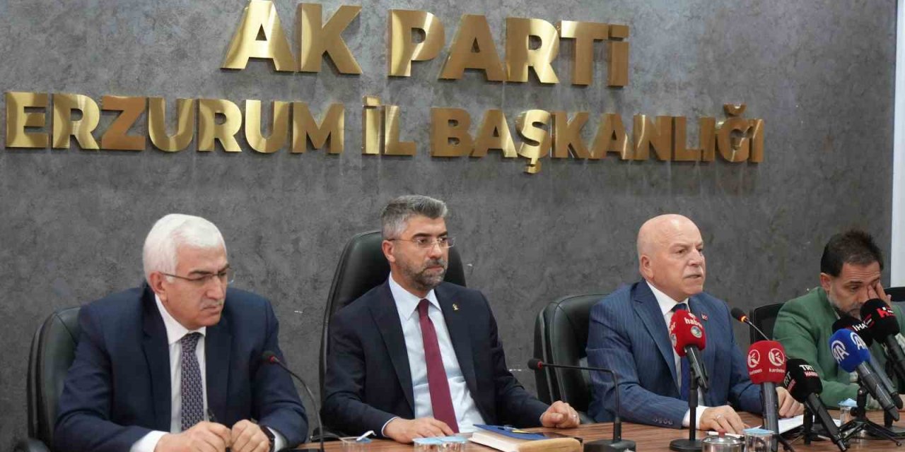 Küçükoğlu; "Hiç kimse şehitlerimizin aziz hatırasına el uzatamaz, onların mirasına leke süremez.