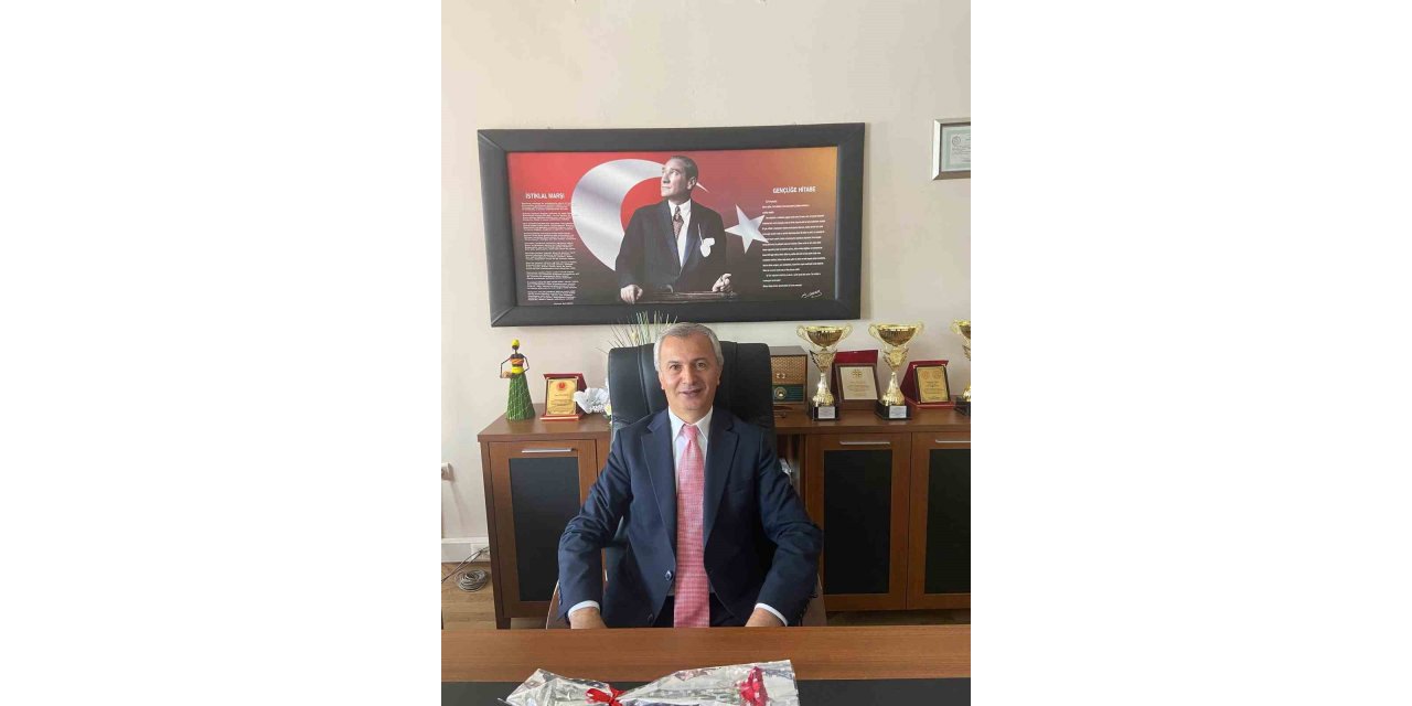 Sıtkı Toksoy 15 Temmuz’da baba ocağı Oltu’da