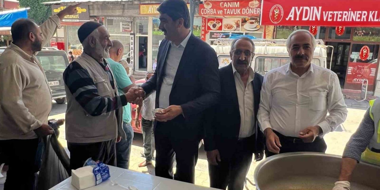Aşkale’de aşure ikramına yoğun ilgi