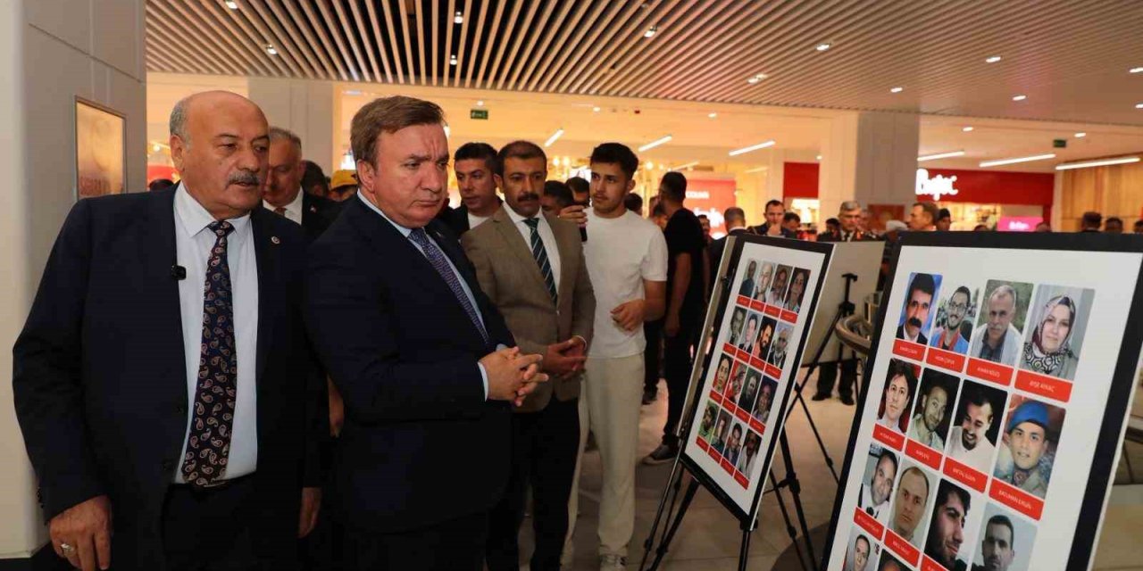 15 Temmuz Kronolojik Fotoğraf Sergisi açıldı