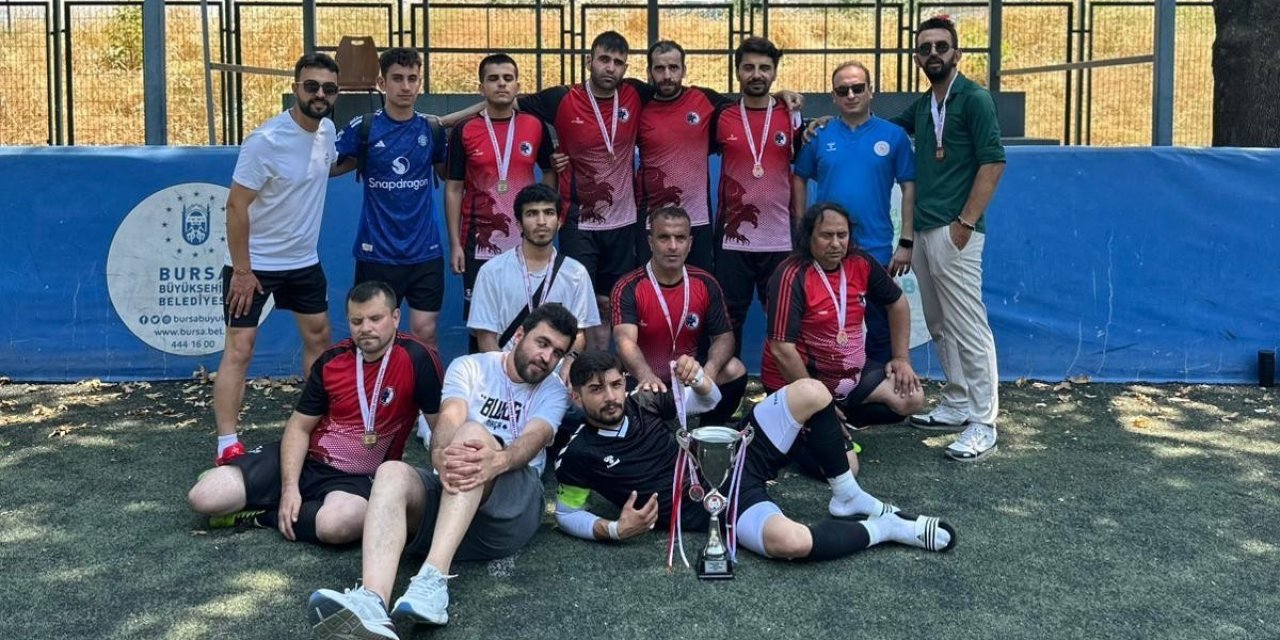 Palandöken Engelliler Spor Kulübü’nden tarihi zafer