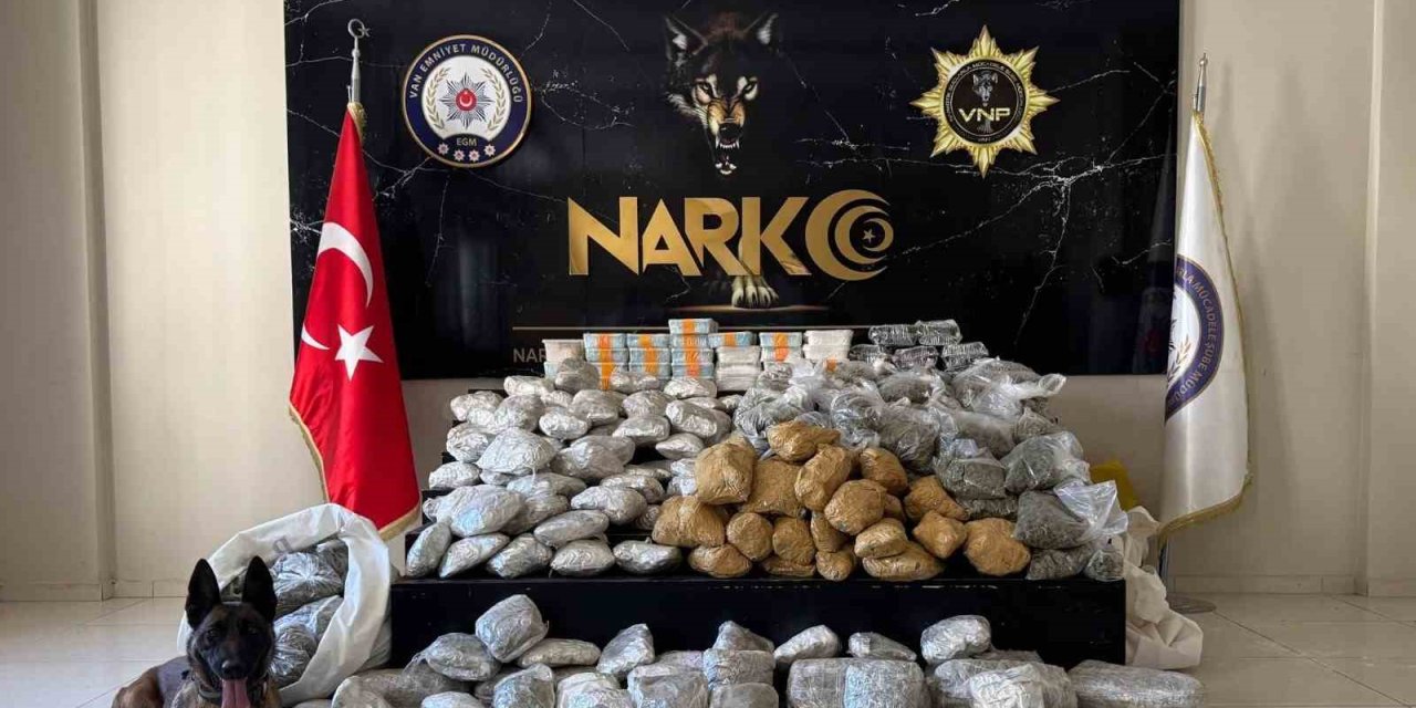 Van’da kamyonetteki yün çuvallarının içinden 122 kilo uyuşturucu çıktı