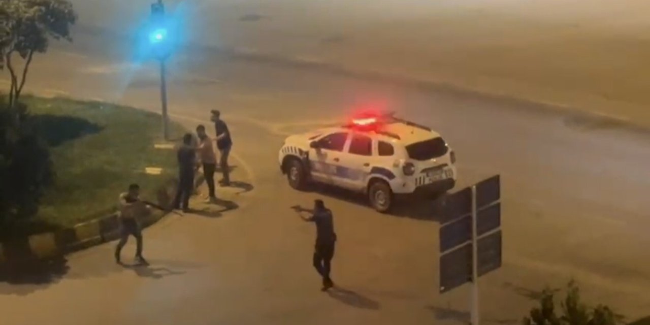 Muş’ta silahlı ve sopalı kavga kamerada: Polis havaya ateş açtı