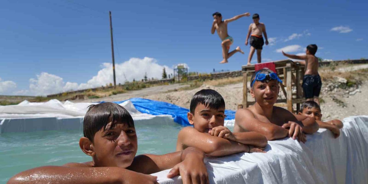 Erzurum’un sıcak yaz günlerinde yürekleri serinletti