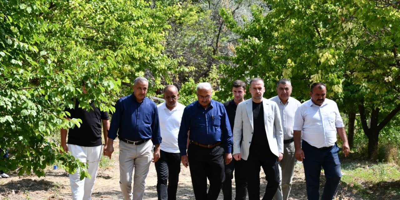 Karademir’den kayısı için acil destek çağrısı