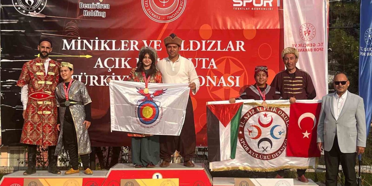 Elazığlı Buğlem Sare’den yeni derece