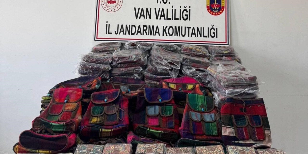 Van’da gümrük kaçakçılığı operasyonu