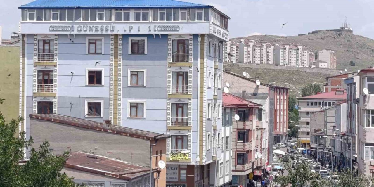 Kars’ta Haziran ayında konut satışları yüz güldürdü: 383 konut satıldı