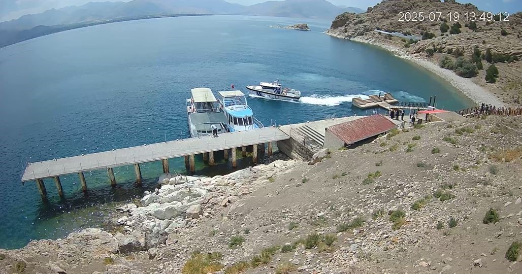 Minik Meva için nefes kesen 4 dakikalık operasyon