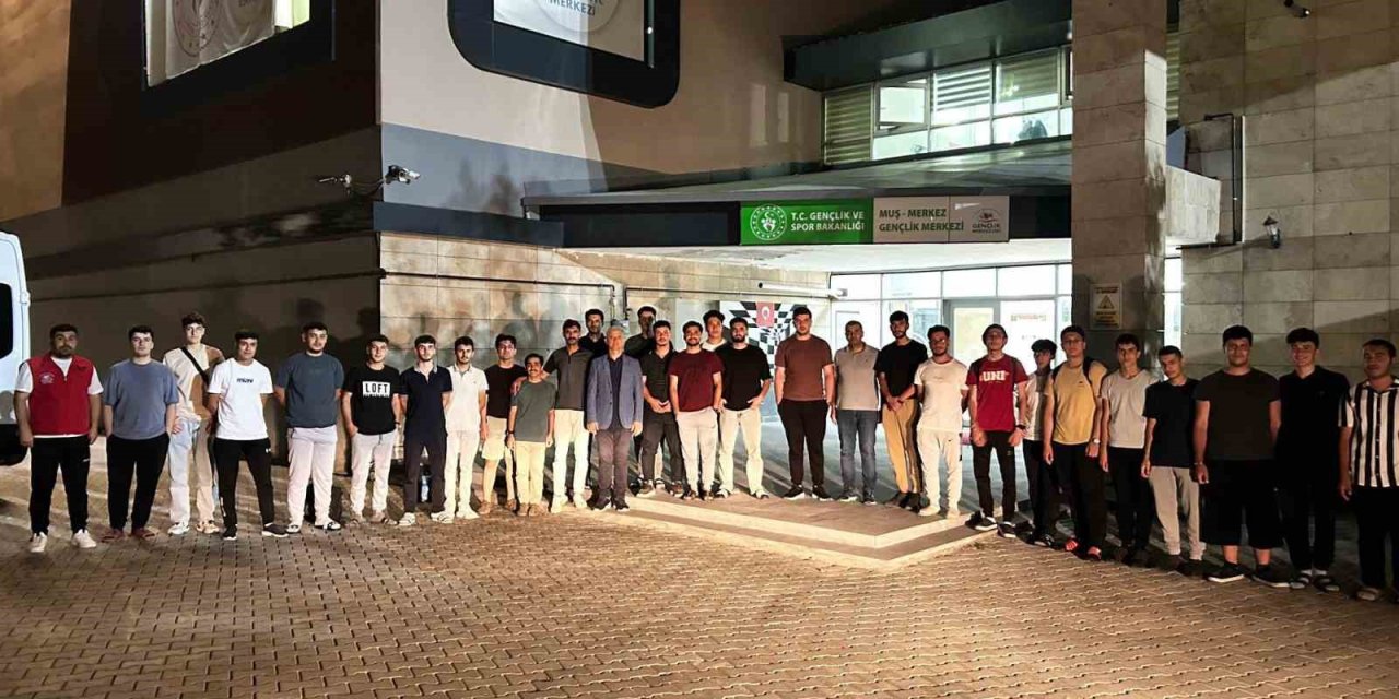 Muşlu gençler Rize Fındıklı Kampı’na uğurlandı