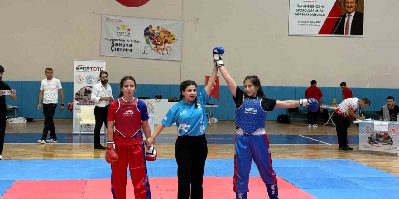 Wushu Kung Fu Bölge Şampiyonasında Elazığ rüzgarı: Sporcular 22 madalya kazandı