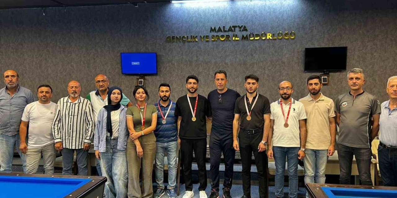 Bilardoda Elazığlı sporcudan başarı