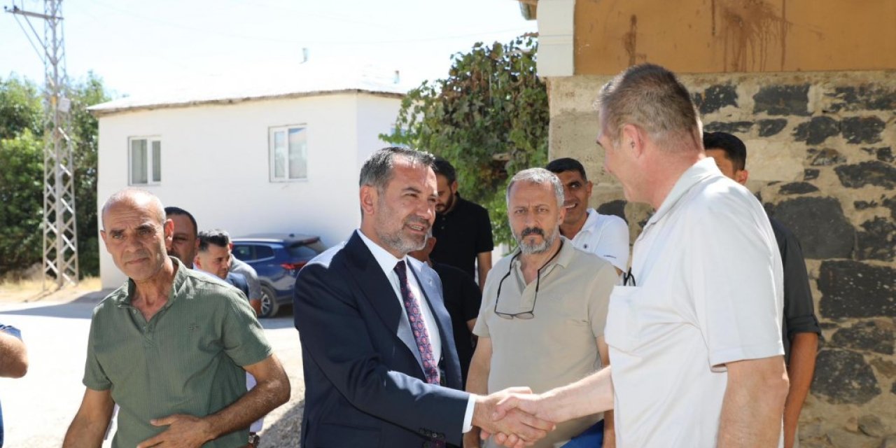 Elazığ Belediye Başkanı Şerifoğulları, incelemelerini sürdürüyor