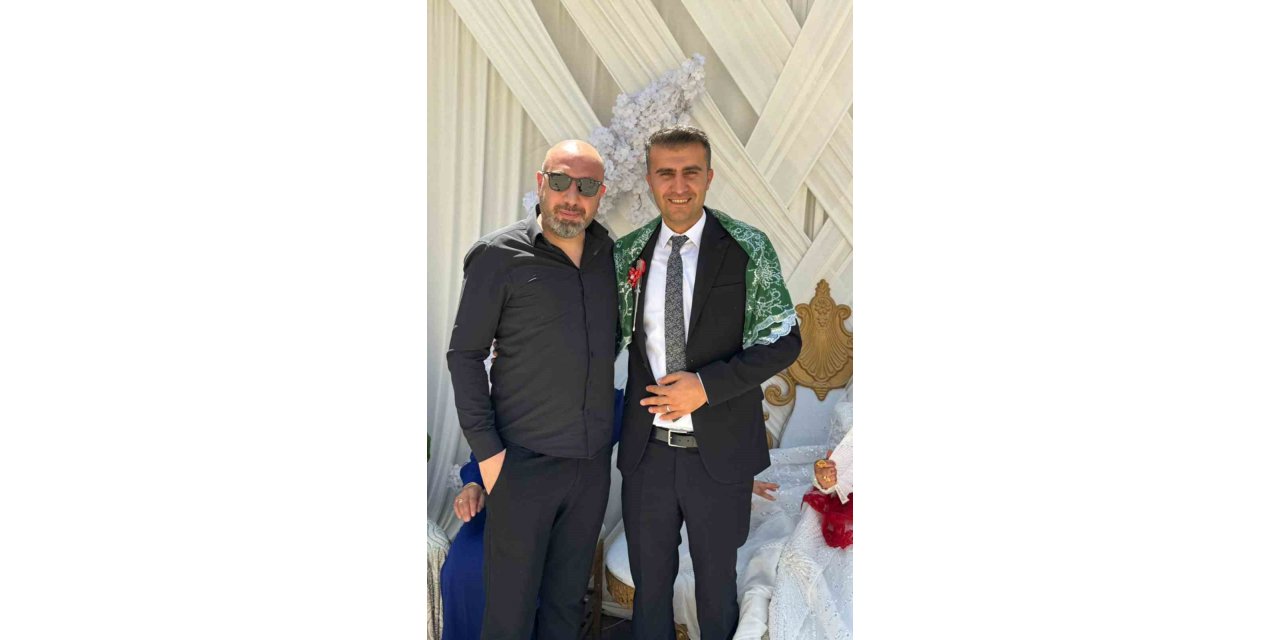 Elektrikçi damada düğünde kontrol kalemi hediye edildi