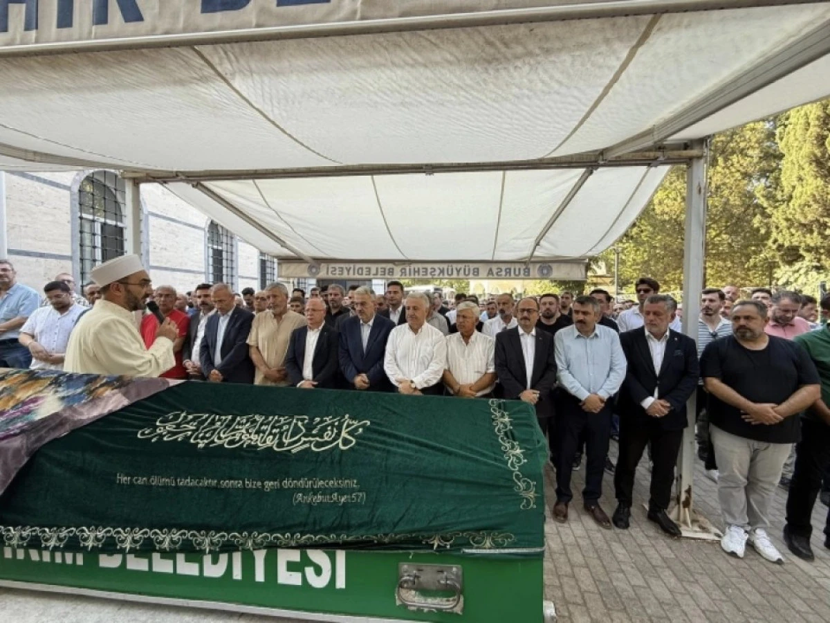 Eski Ulaştırma Bakanı Ahmet Arslan'ın kardeşi, Osman Arslan’ın eşi vefat etti