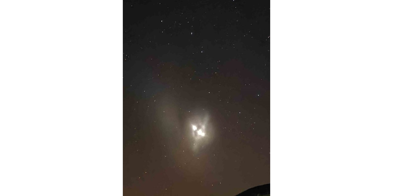 Elazığ’da gece saatlerinde gökyüzünde görülen ışık hüzmesi heyecanlandırdı