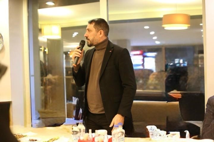 Patnos Gazeteciler Cemiyeti Başkanı Faruk Yavuz’dan 24 Temmuz mesajı