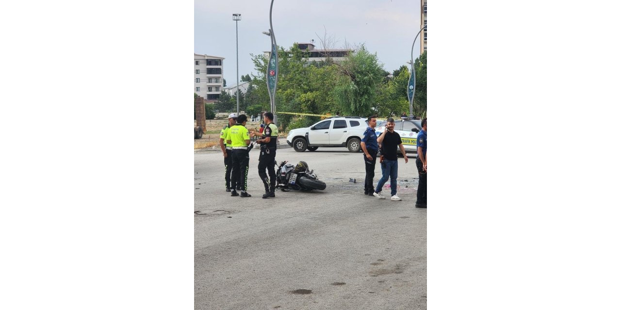 Muş’ta trafik kazası: 2 kişi yaralandı