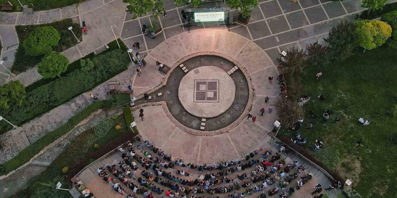 FÜ Rektörü Göktaş’tan tercih çağrısı: "Fırat Üniversitesi’nde güçlü bir gelecek sizi bekliyor"