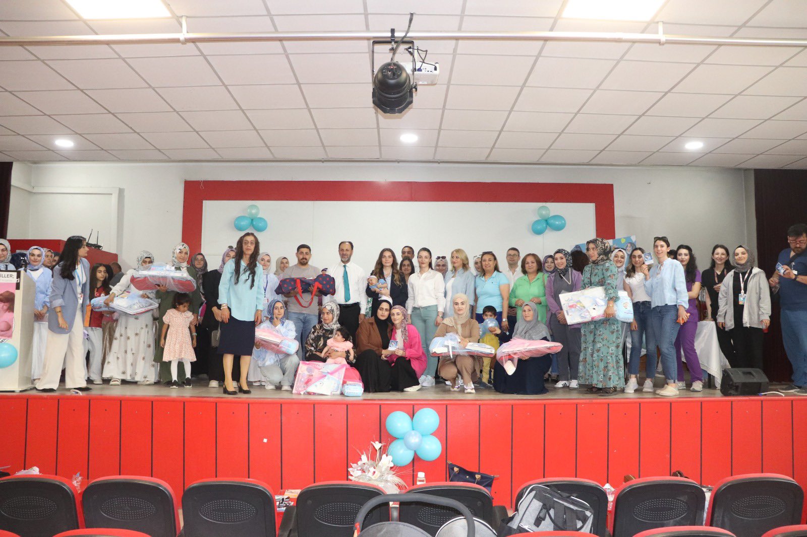 Kağızman'da "Dünya Emzirme Haftası" standı açıldı