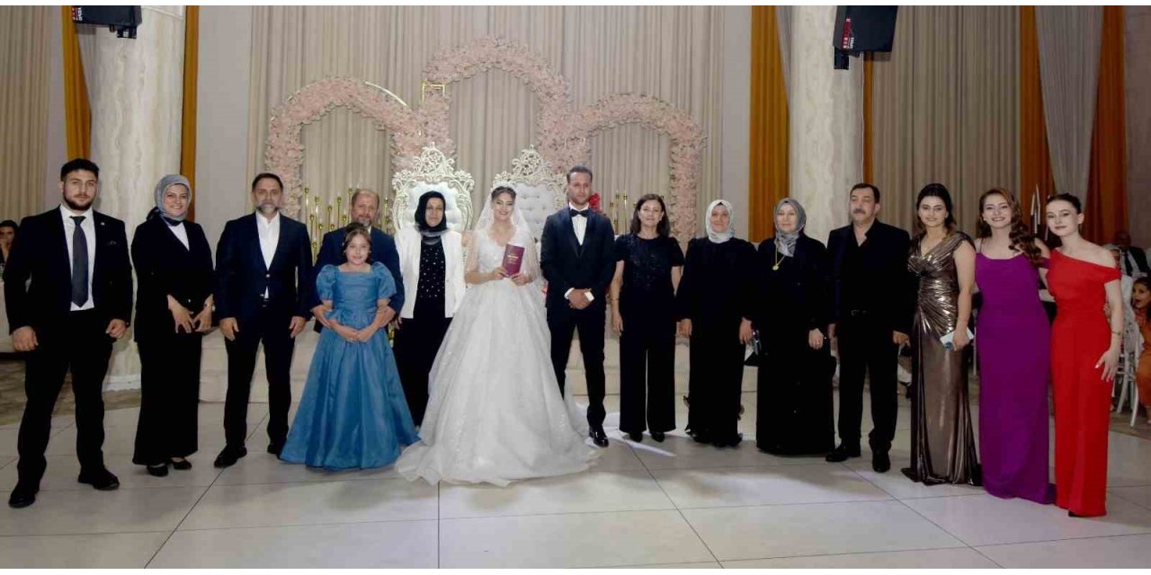 Aksoy ve Avcı ailelerinin mutlu günü