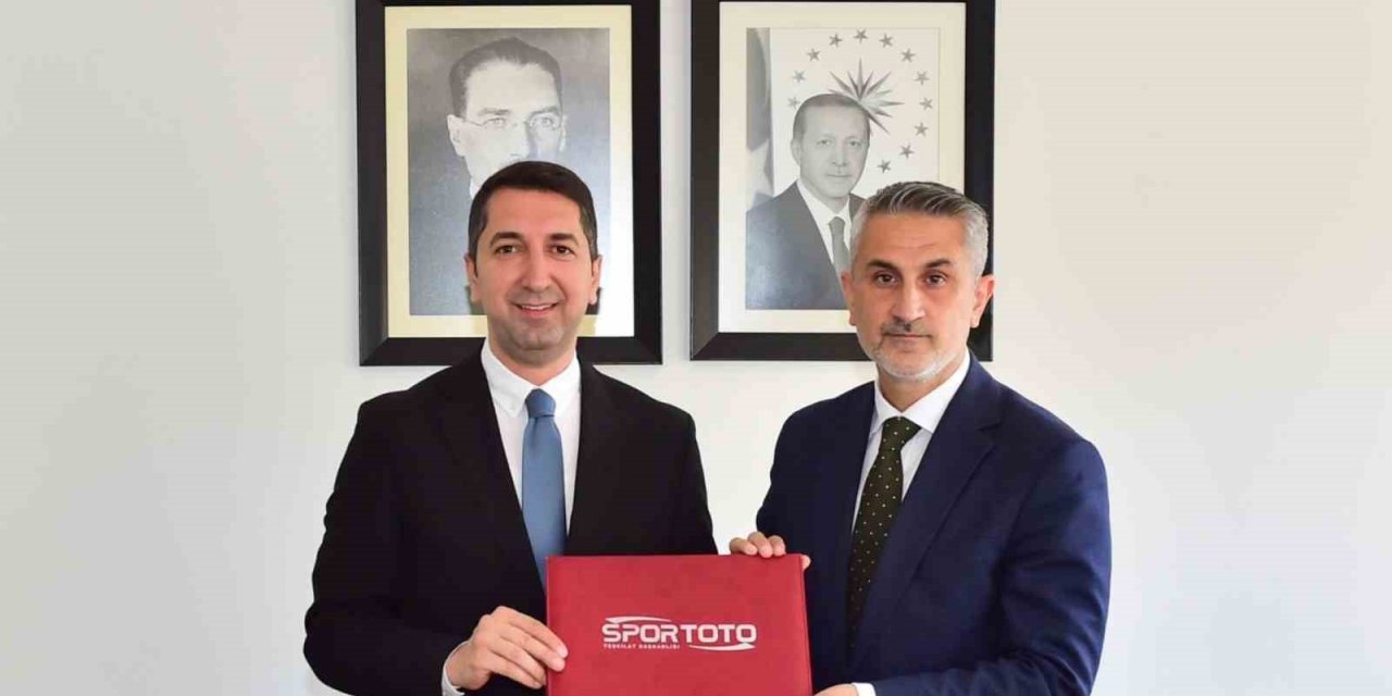 Elazığ’a 8 yeni futbol sahası yapılacak