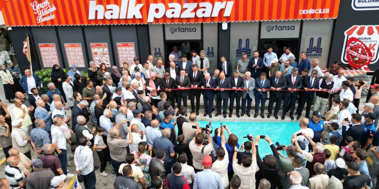 Halk Pazarı beşinci şubesini Demirciler’de açtı
