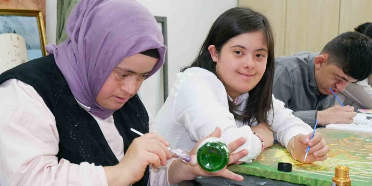Engellilere ve ailelerine psikososyal destek