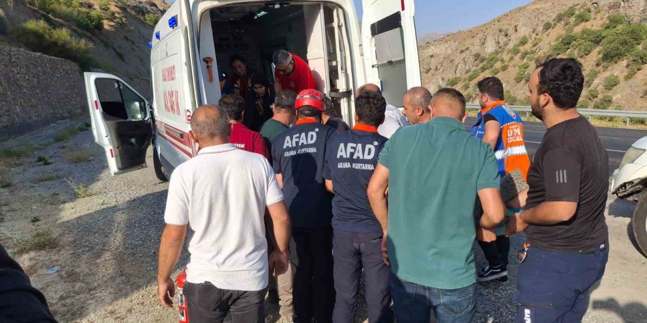 Hakkari’de trafik kazası: 1 yaralı