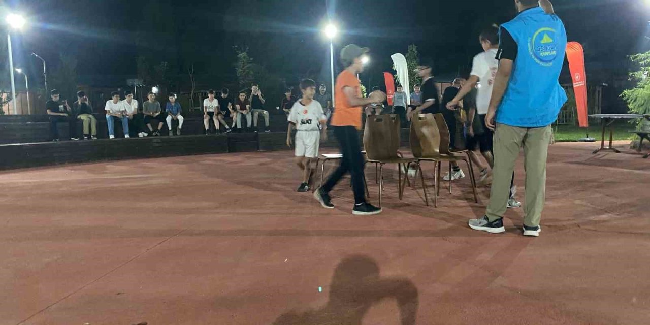 Sultan Alparslan Gençlik Kampı gençleri ağırladı