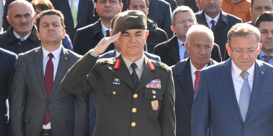 Kars Tugay Komutanı YAŞ Kararlarıyla Emekli Oldu