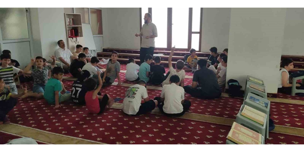 Elazığ’da öğrencilere teknoloji semineri