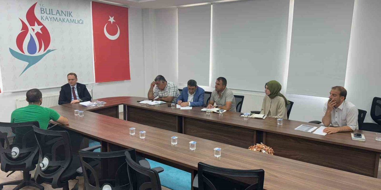 Bulanık’ta ‘Halk Günü’ toplantısı