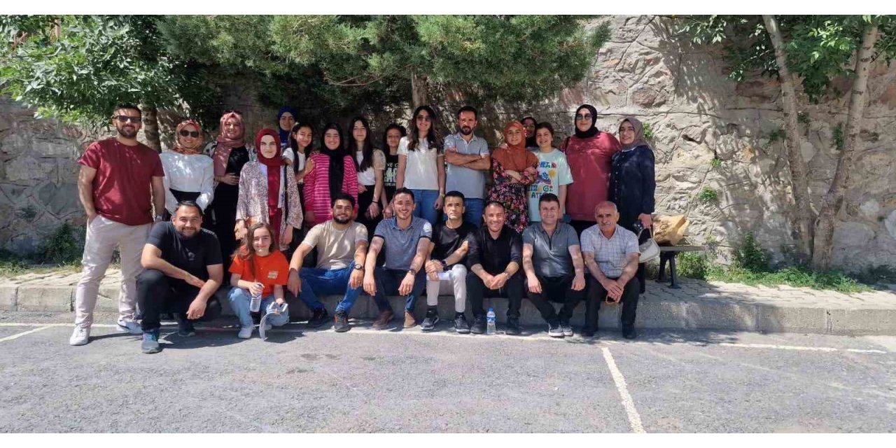 Öğretmenlerden Hakkari’ye ilgi