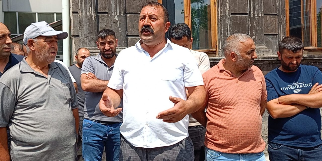 Kars'ta Su Krizi: Aydınlıkevler Mahallesi Sakinleri Tepkili