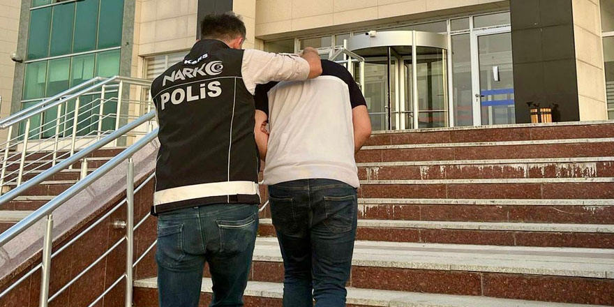 Kars’ta uyuşturucu suçundan aranan şahıs yakalandı