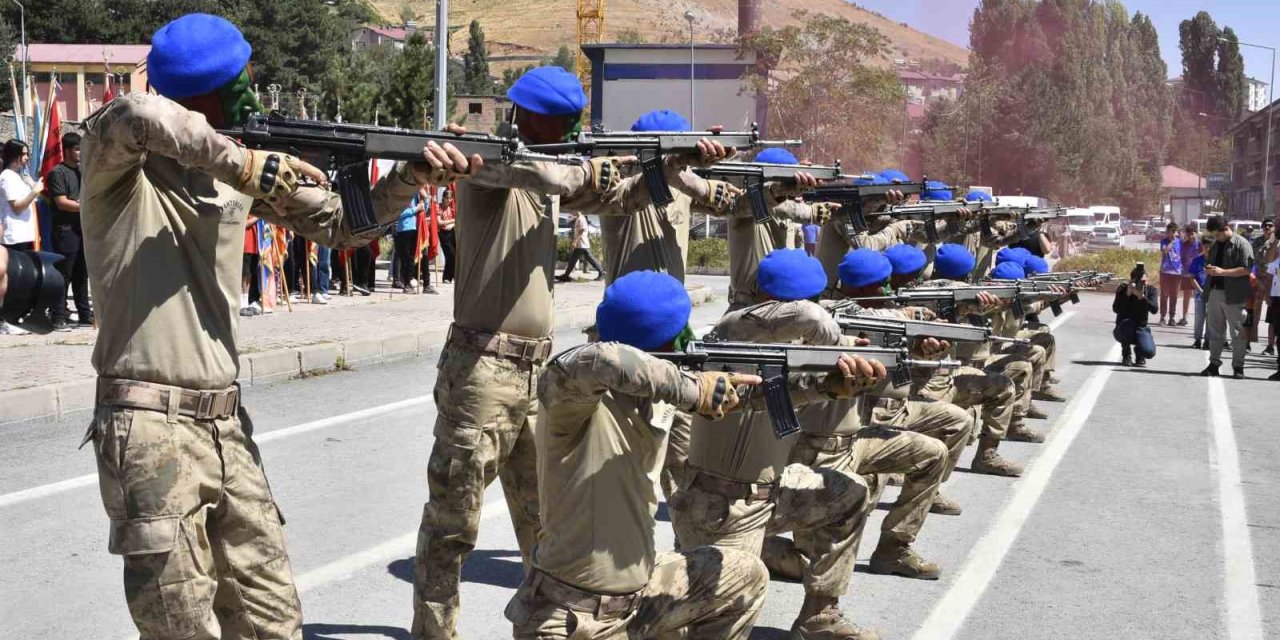 Bitlis’in düşman işgalinden kurtuluşunun 109’uncu yılı kutlandı
