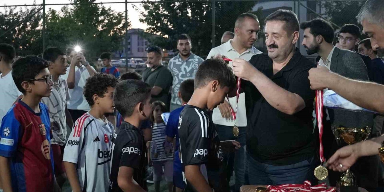Yaz Kur’an kursları arası futbol turnuvasında final heyecanı