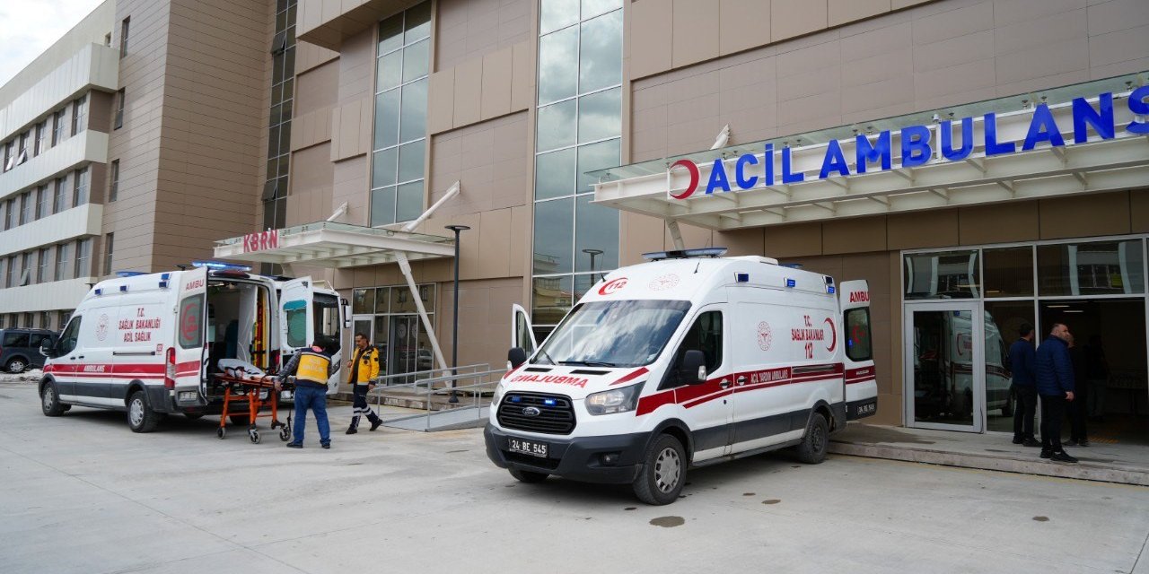 Refahiye’de trafik kazası: 1 ölü, 3 yaralı