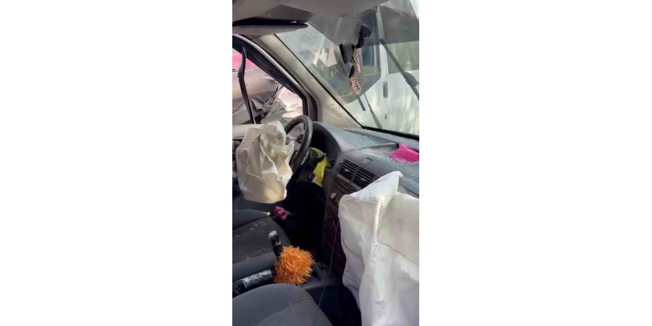 Yüksekova’da trafik kazası: 3 yaralı