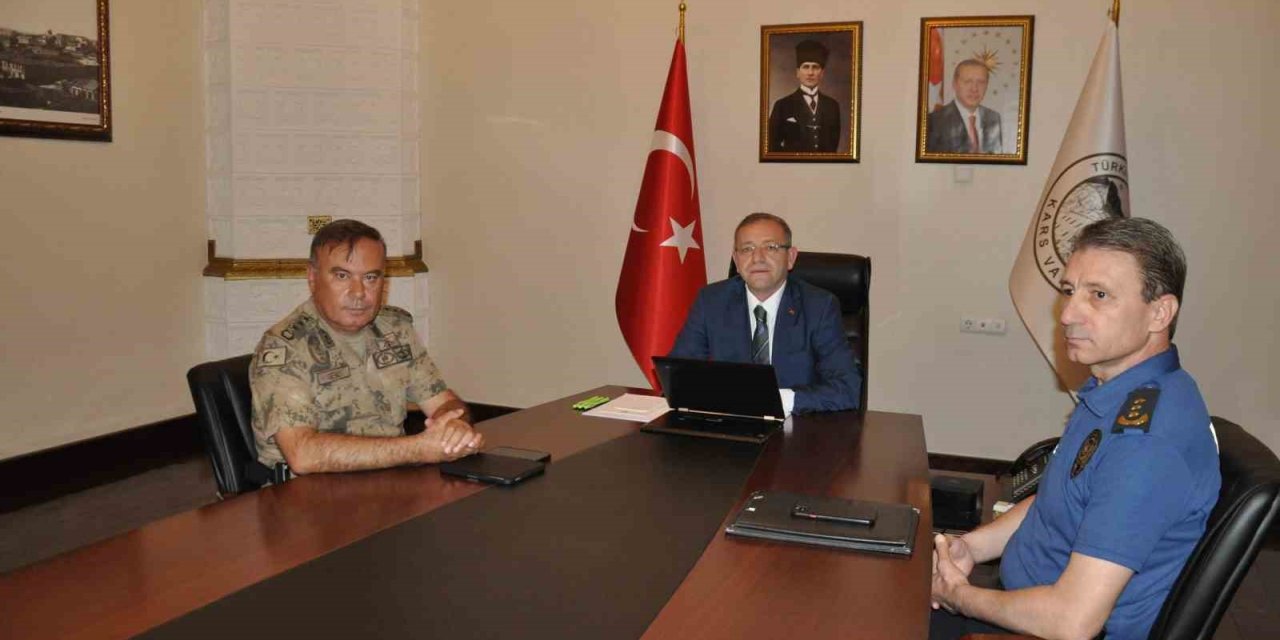 Kars’ta Temmuz ayı asayiş ve güvenlik toplantısı yapıldı