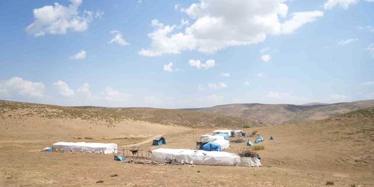 Muş’ta yaylacılar dönüş hazırlığında