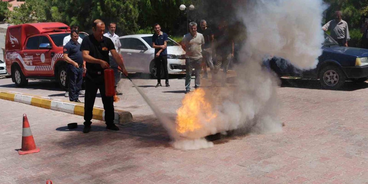 Darende’de afet farkındalık eğitimi ve yangın tatbikatı gerçekleştirildi