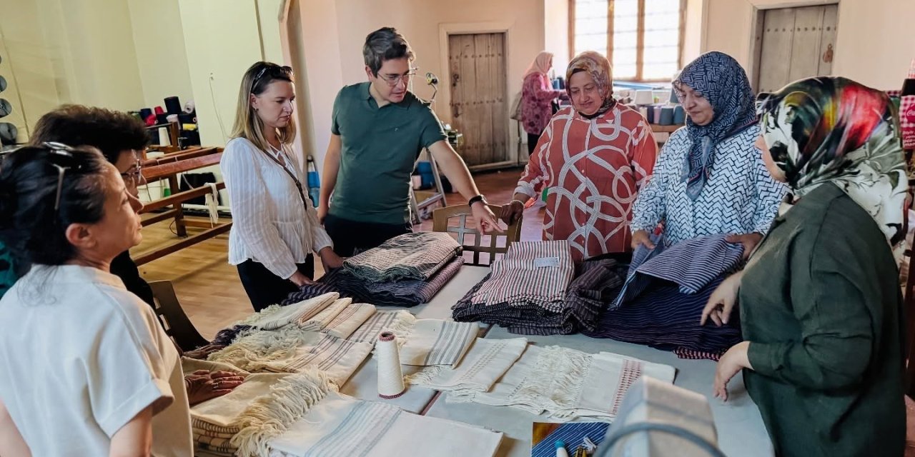 Gazenne kumaşı kadınların elinde yeniden hayat buluyor