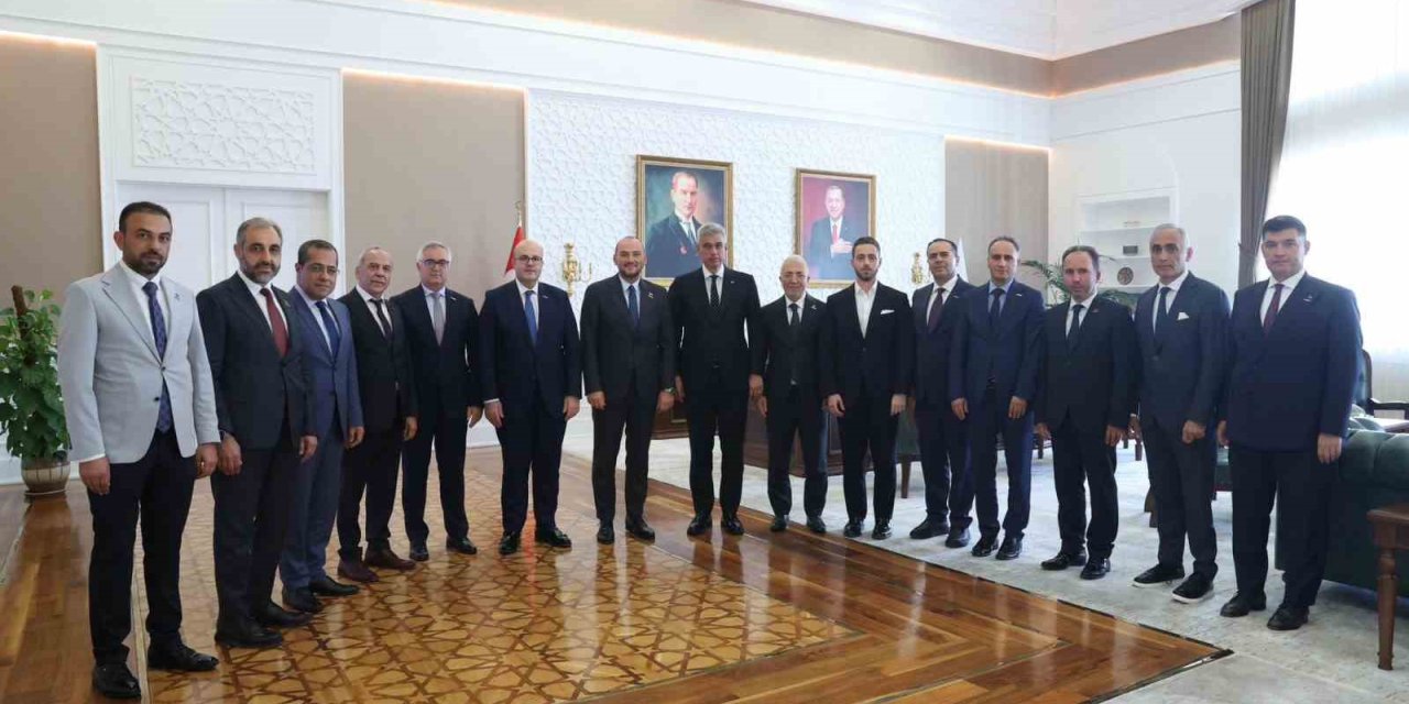 MÜSİAD Malatya heyetinden ulaştırma ve sağlık bakanlıklarına ziyaret
