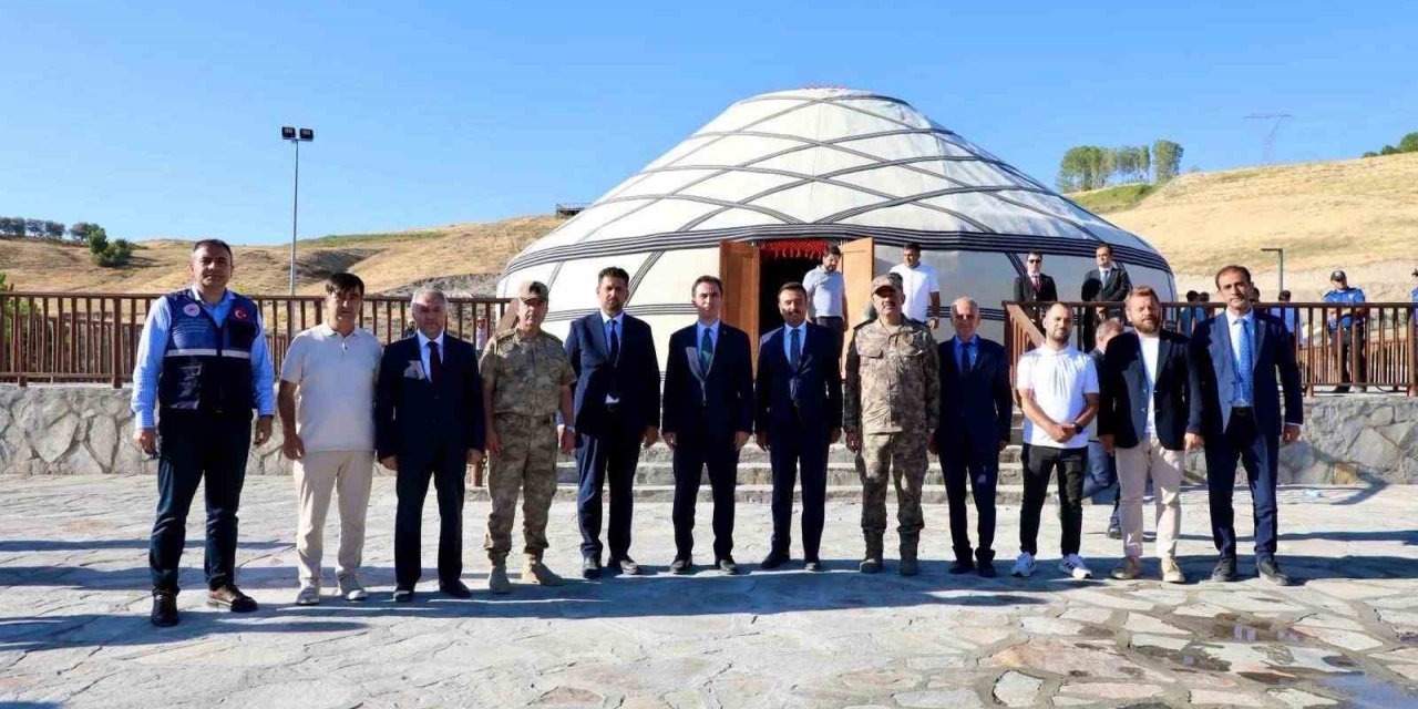 Ahlat, büyük zaferin etkinliklerine hazırlanıyor