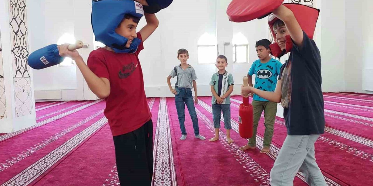 Yaz Kur’an kursu, renkli etkinliklerle sona erdi